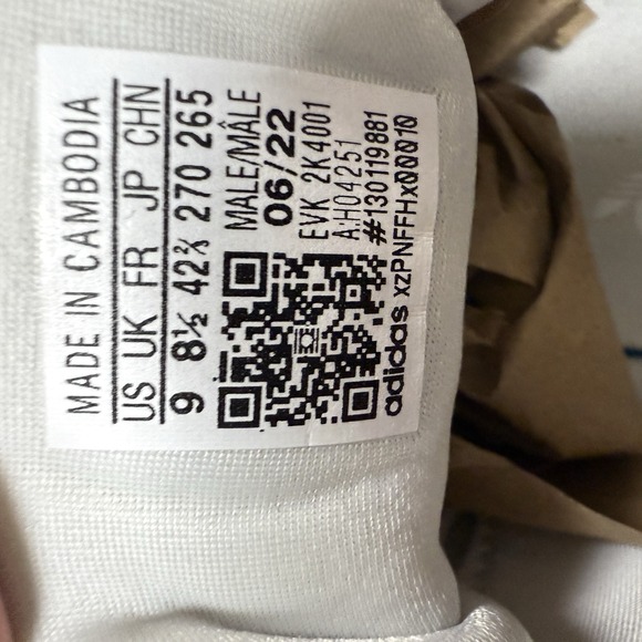 Size‎ 9 - adidas Ozelia Triple White main image 4